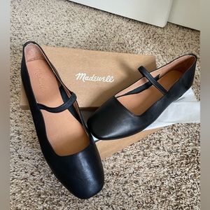 Madewell Greta Flats in Black